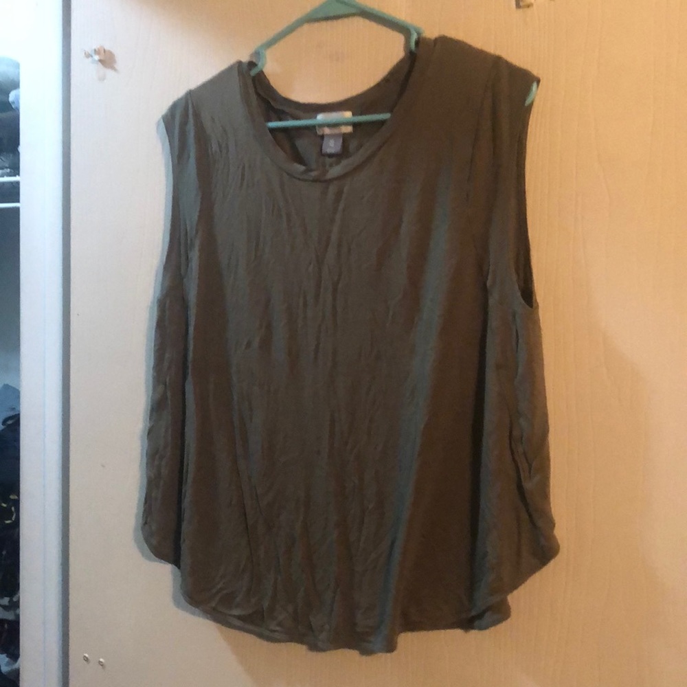 DONATED! Old Navy tank top!